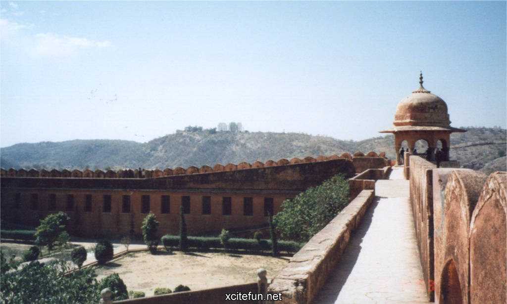 Jaigarh Fort Most Spectacular Fort Of India XciteFun Net   211951,xcitefun Jaigarh Fort 6 