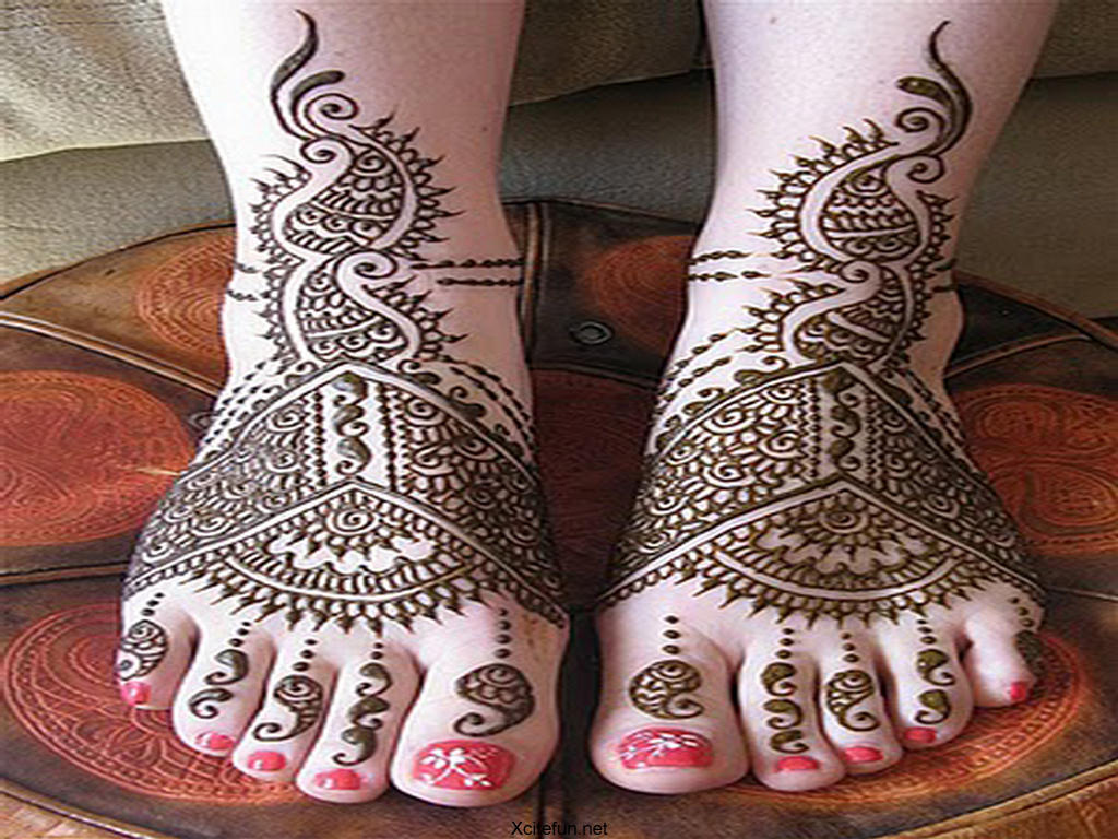 Mehndi Autumn Season Design 2010 - XciteFun.net