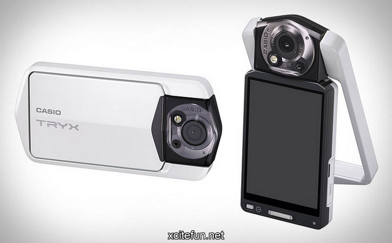 Casio Tryx Pocket Camera with Swivel Screen - XciteFun.net