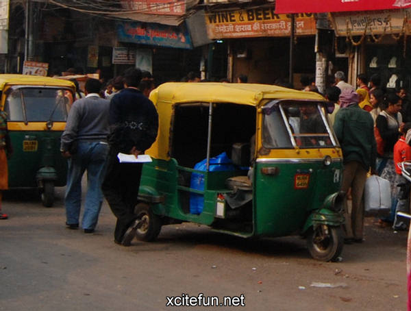 Auto Rickshaw Pictures - Mini Taxi - Xcitefun.net