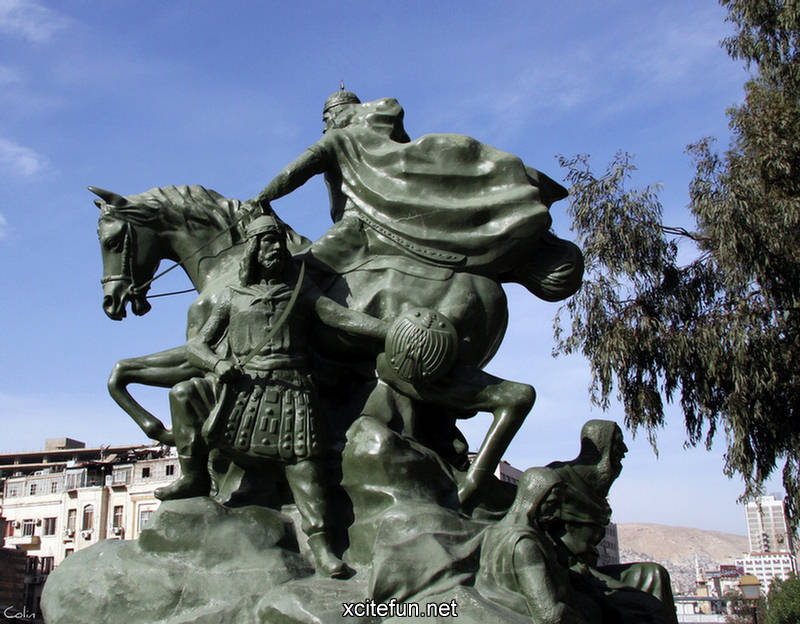 Salahuddin Ayubi - A Great Muslim Warrior - XciteFun.net