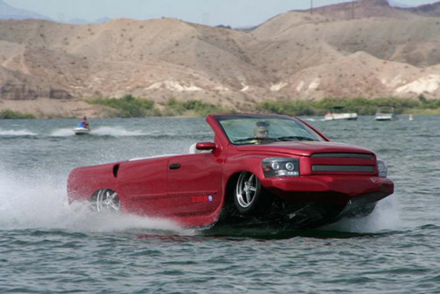 World's Fastest Amphibious Watercar - XciteFun.net