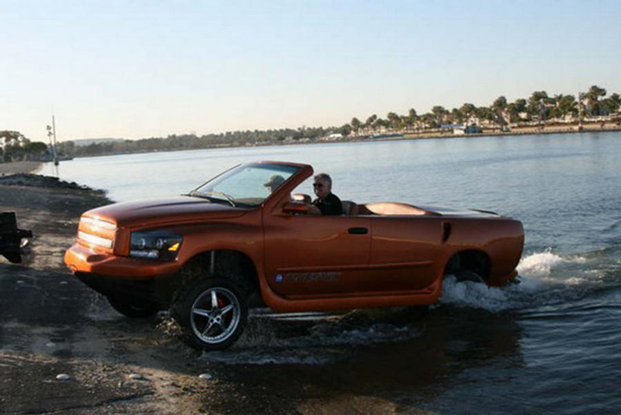 World's Fastest Amphibious Watercar - XciteFun.net