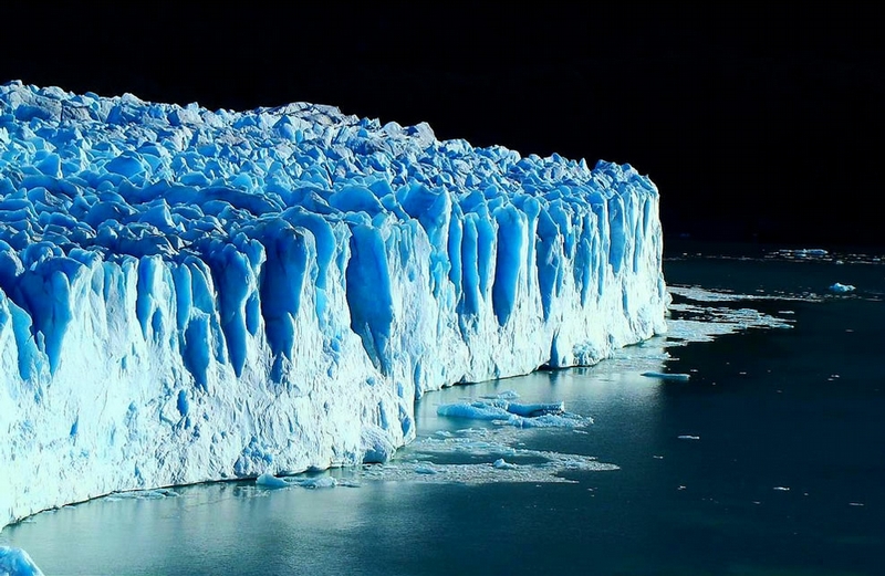 Amazing Iceberg - Cool Photography - XciteFun.net