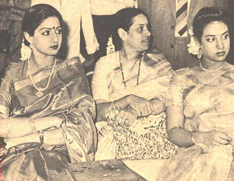 Sridevi Old Family Pics - Rare Collection - XciteFun.net