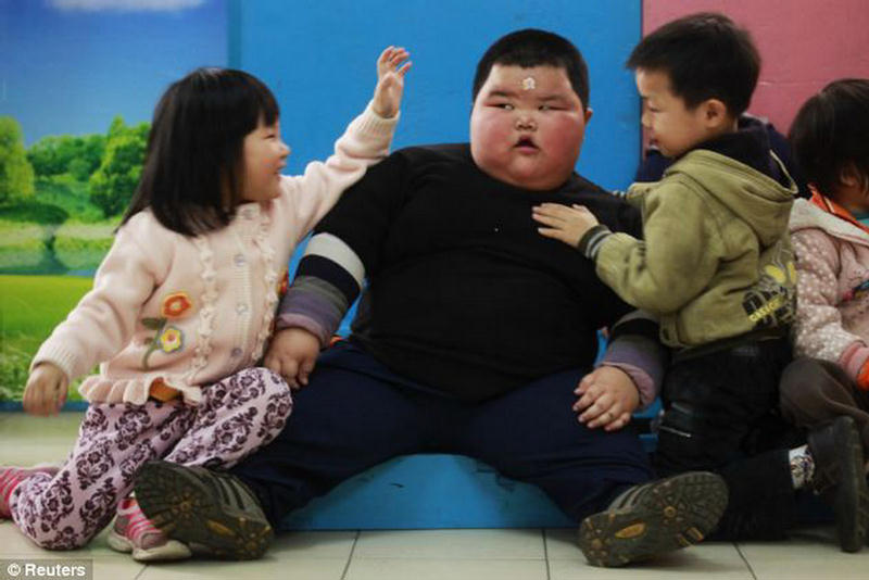 The Fattest Boy Lu Hao - XciteFun.net