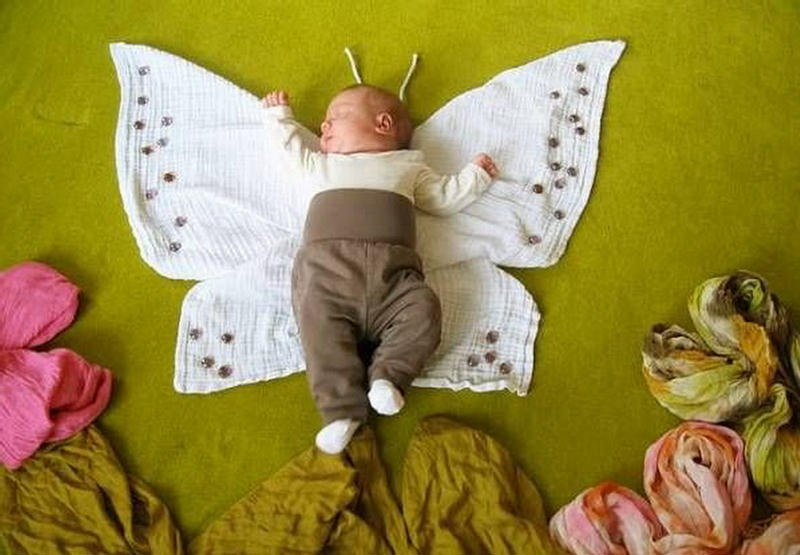 Creative Art Using Sleeping Baby - XciteFun.net