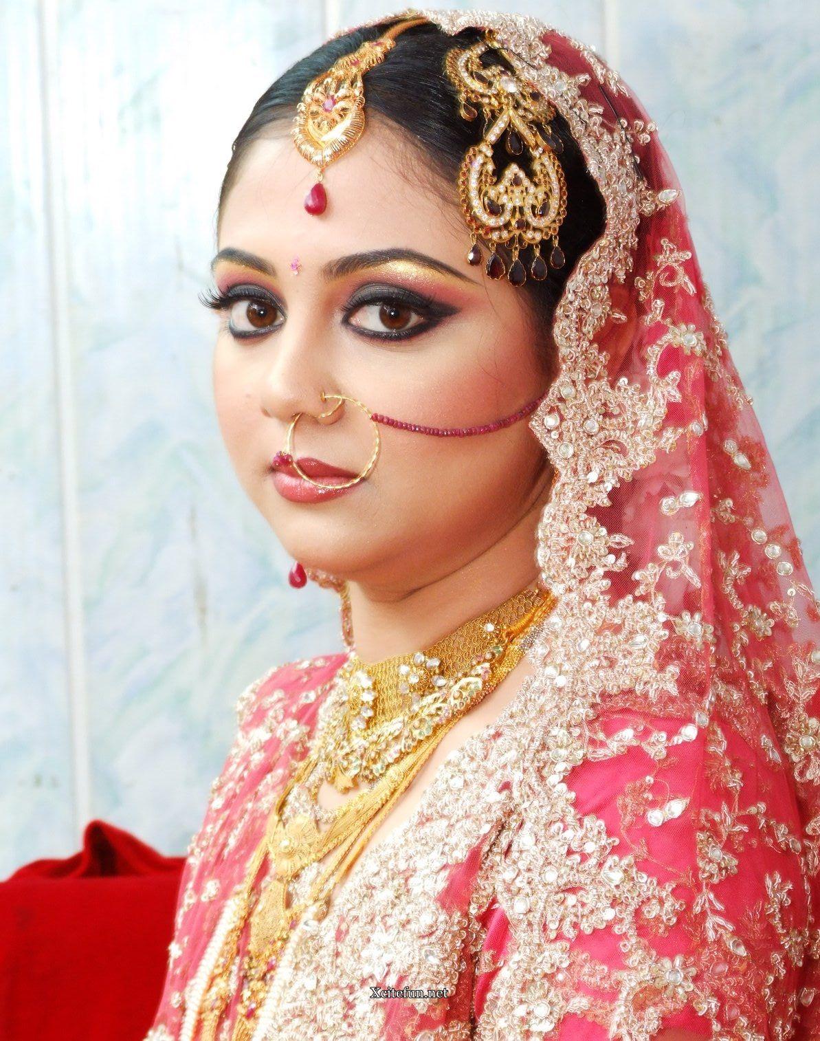 Indian Bridal Traditional Dress jewelry And Makeup