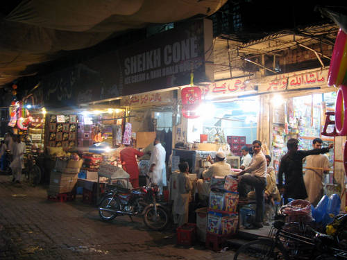 Multan Shop Multan Travel - Famous Buildings & Places of Multan - XciteFun.net