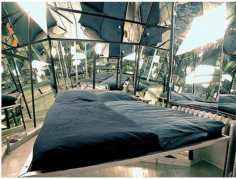 Unique Weird Romantic Hotels Rooms