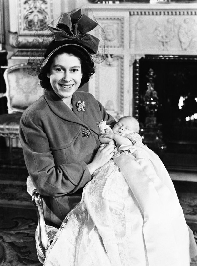 Queen Elizabeth celebrates 60-year reign - XciteFun.net