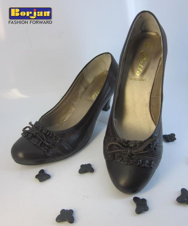 borjan shoes shop near me