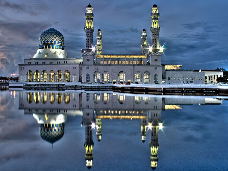 Masjid Bandaraya - Sabah State Mosque Malaysia - XciteFun.net