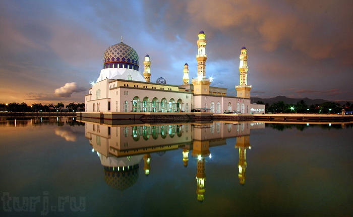 Masjid Bandaraya - Sabah State Mosque Malaysia - XciteFun.net