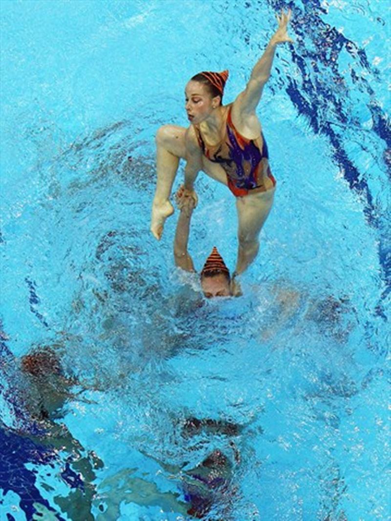 London 2012 Synchronized Swimming - Play With Water - XciteFun.net