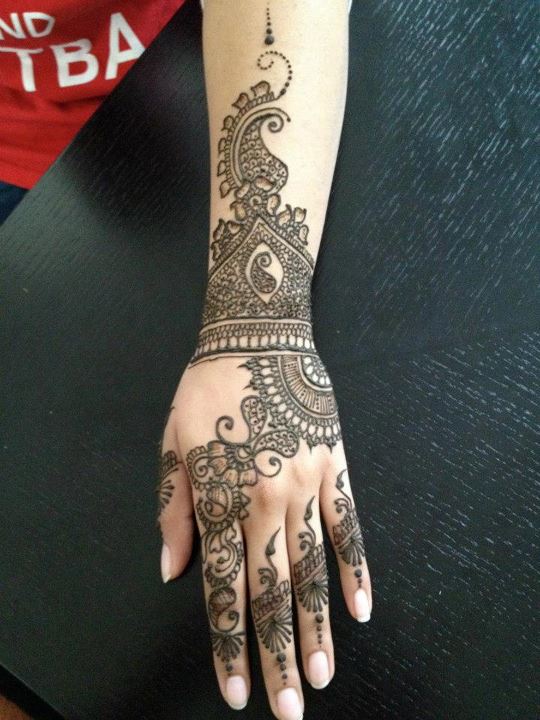 UnIqUe AnD bEaUtIfUl MeHnDi DeSiGnS - XciteFun.net