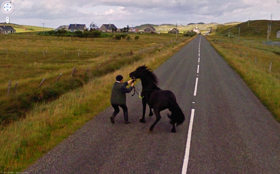 Shocking and Unexpected Google Street View Photos - XciteFun.net