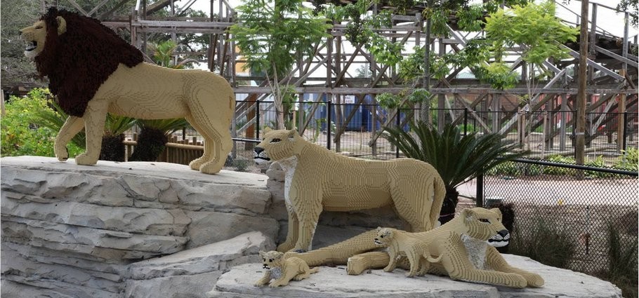 Colorful Zoo of LEGO Animals - XciteFun.net