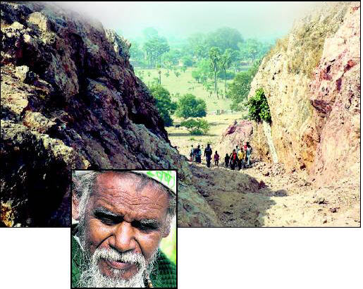 Handmade Road Between Mountain By Dashrath Manjhi - XciteFun.net