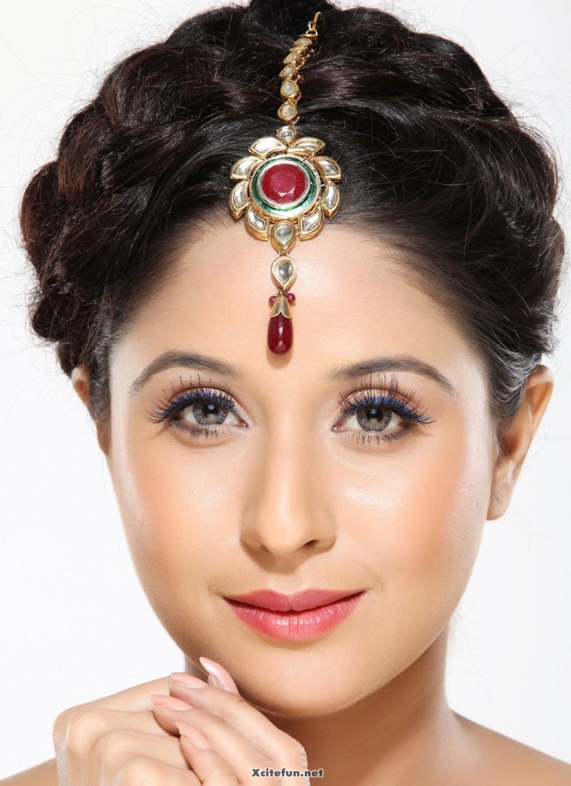 bridal-maang-tikka-jewelry-set-for-wedding-day-xcitefun