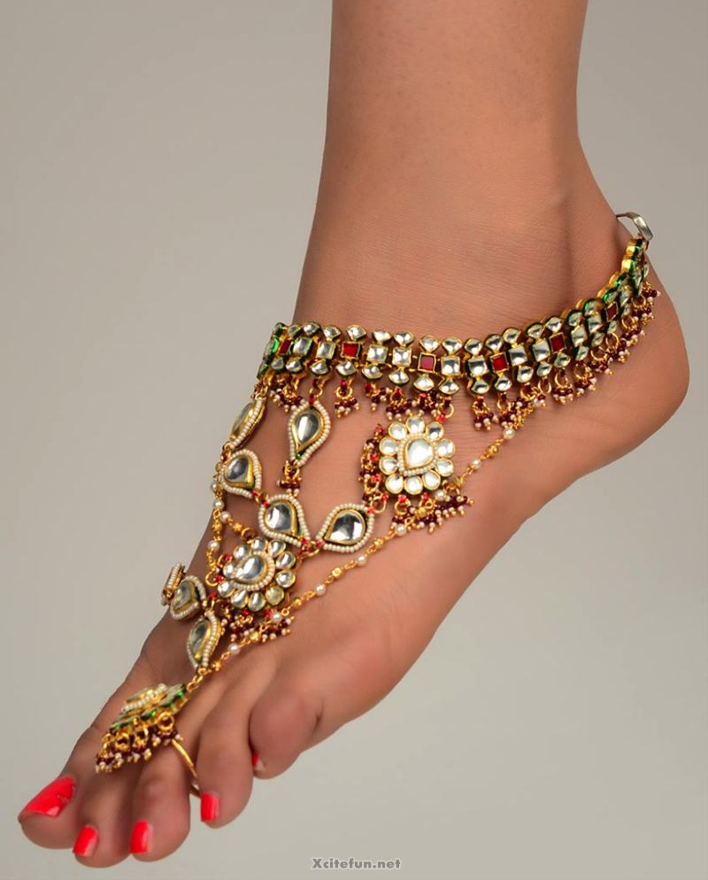 Ankles And Footwear Jewelry For Girls
