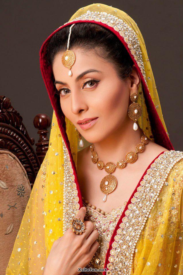 Laila Wasti Stunning Bridal Jewelry Photoshoot