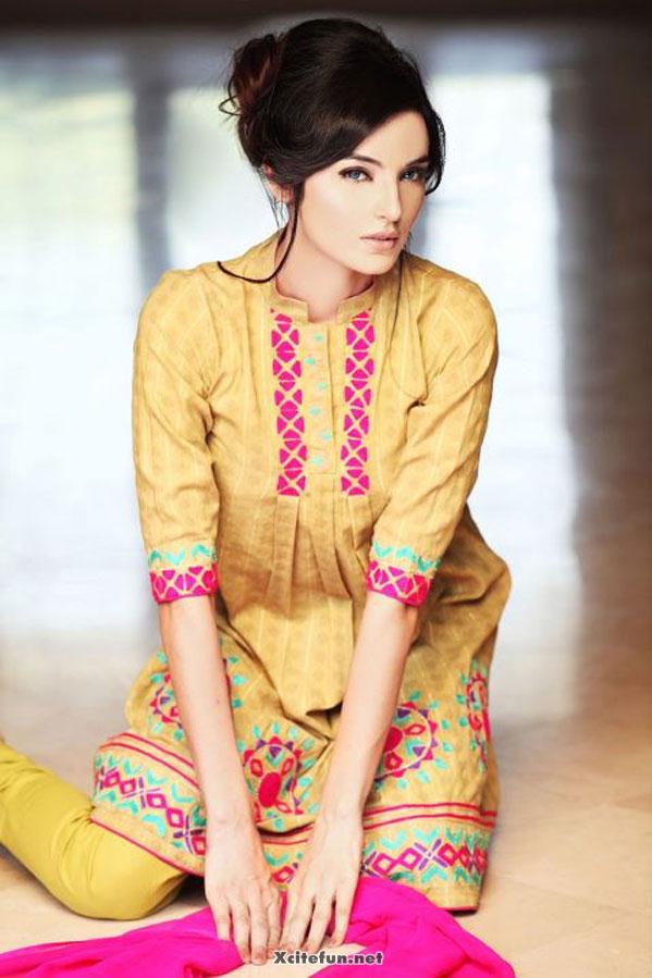 Khaddar Casual Wear Colorful Winter Dress - XciteFun.net