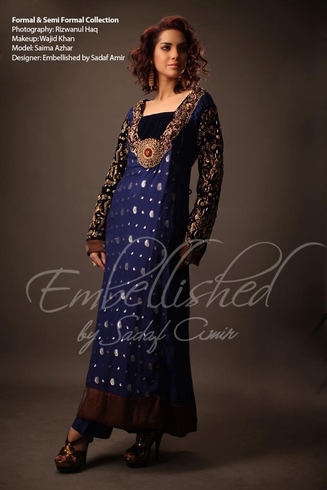 safed gown