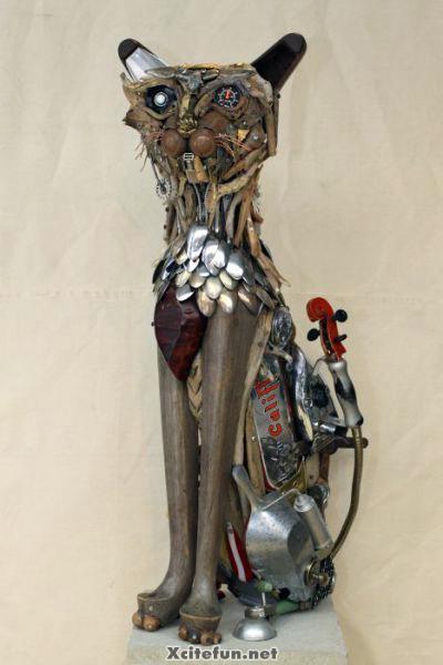 Recycled Metal Sculptures Junk Art - XciteFun.net