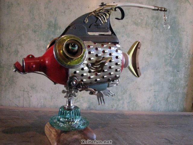 Recycled Metal Sculptures Junk Art - XciteFun.net