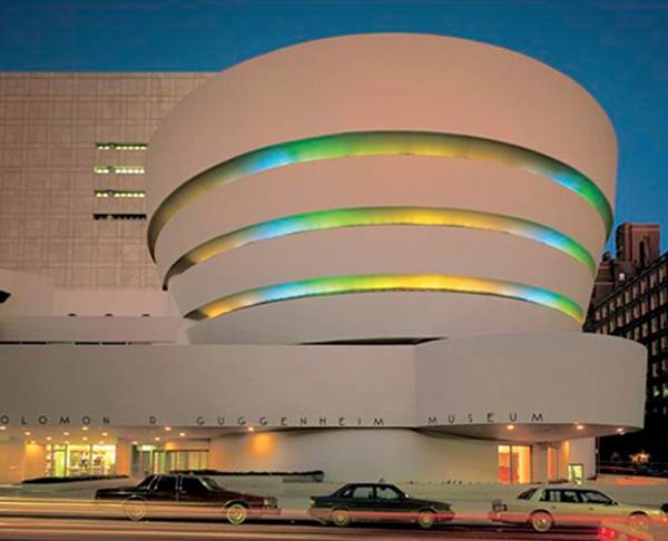 Guggenheim Museum of Light - New York - XciteFun.net