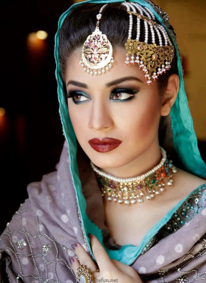 Sidra Batool Bridal Jewelry And Make Over Photos - XciteFun.net