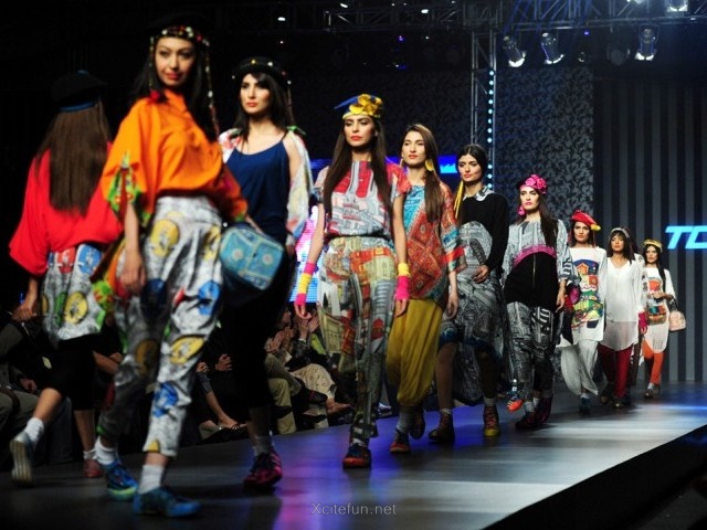 fashion art international karachi fashion art international karachi