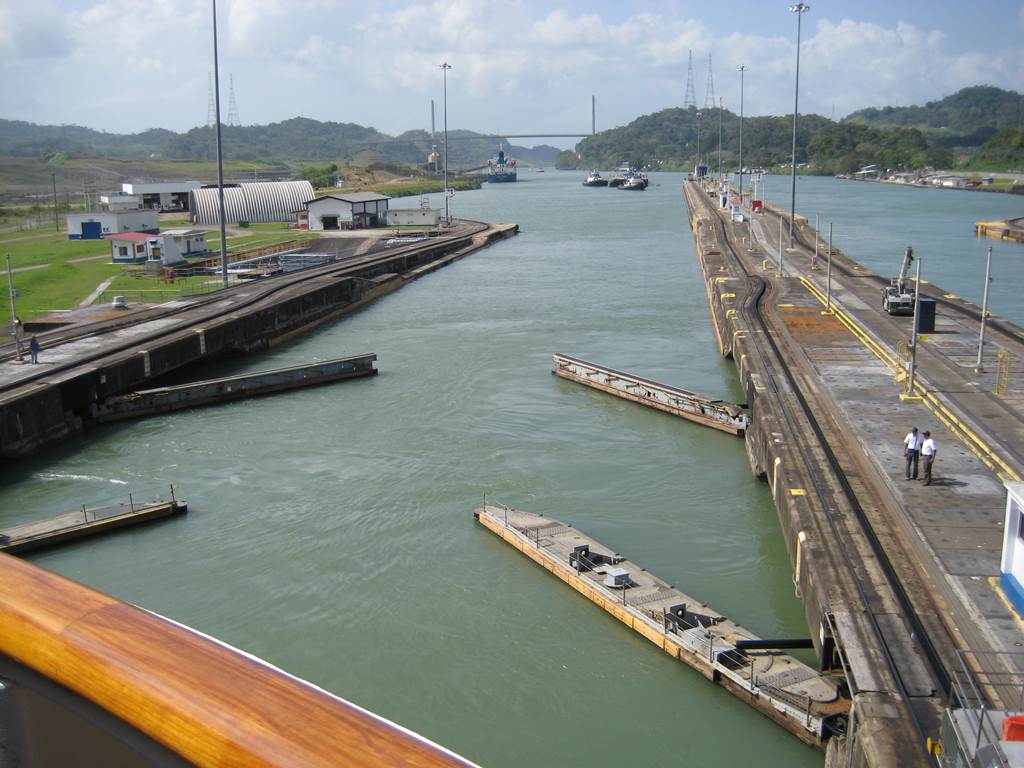 Panama Canal Images n Detail - Atlantic To Pacific - XciteFun.net