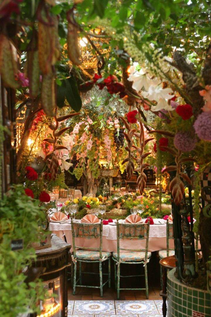 Romantic Flower Restaurant - Mas Provencal - XciteFun.net