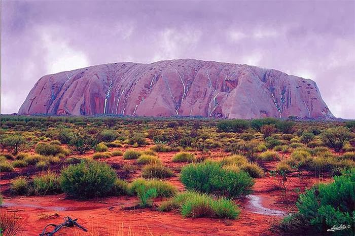 Uluru Raining Waterfalls Australia - XciteFun.net