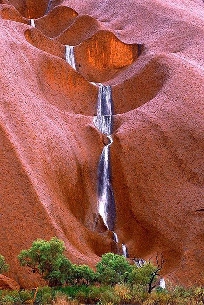 Uluru Raining Waterfalls Australia XciteFun net
