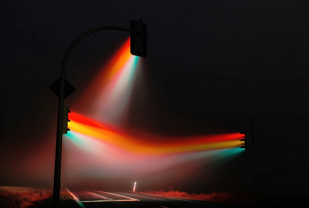Amazing Road Signal LED Light Display Art - XciteFun.net