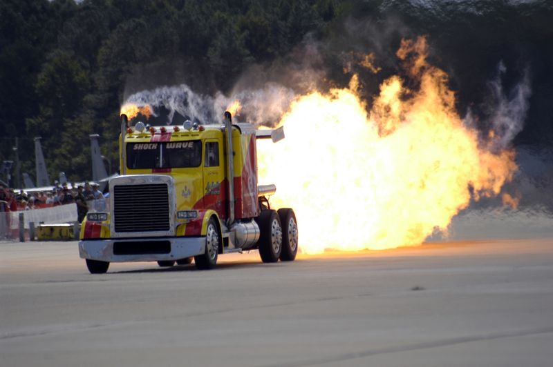 Shockwave World's Fastest Truck - XciteFun.net