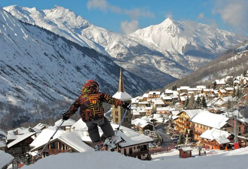 world-s-biggest-ski-area-french-alps-xcitefun