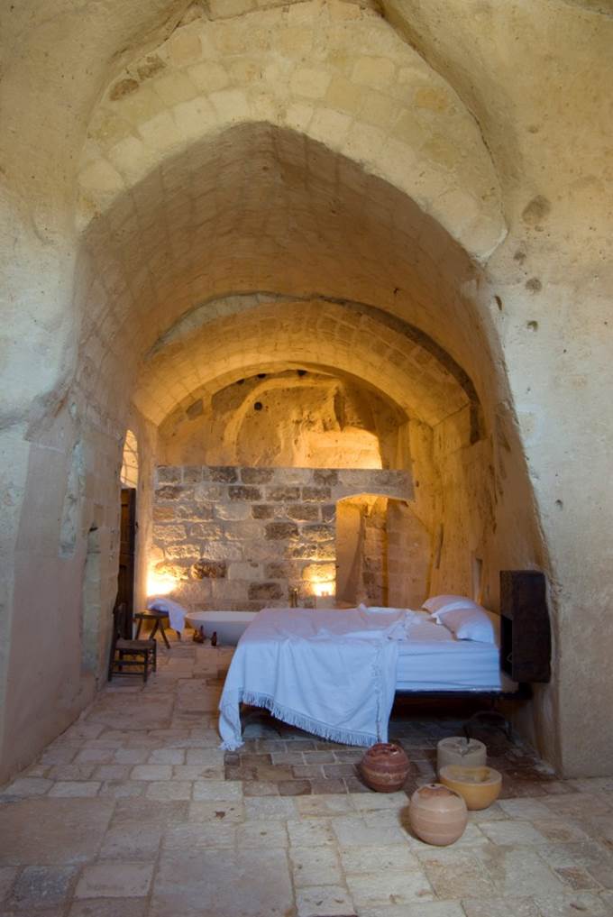 Italian Cave Hotel - Sextantio Le Grotte Della Civita - XciteFun.net