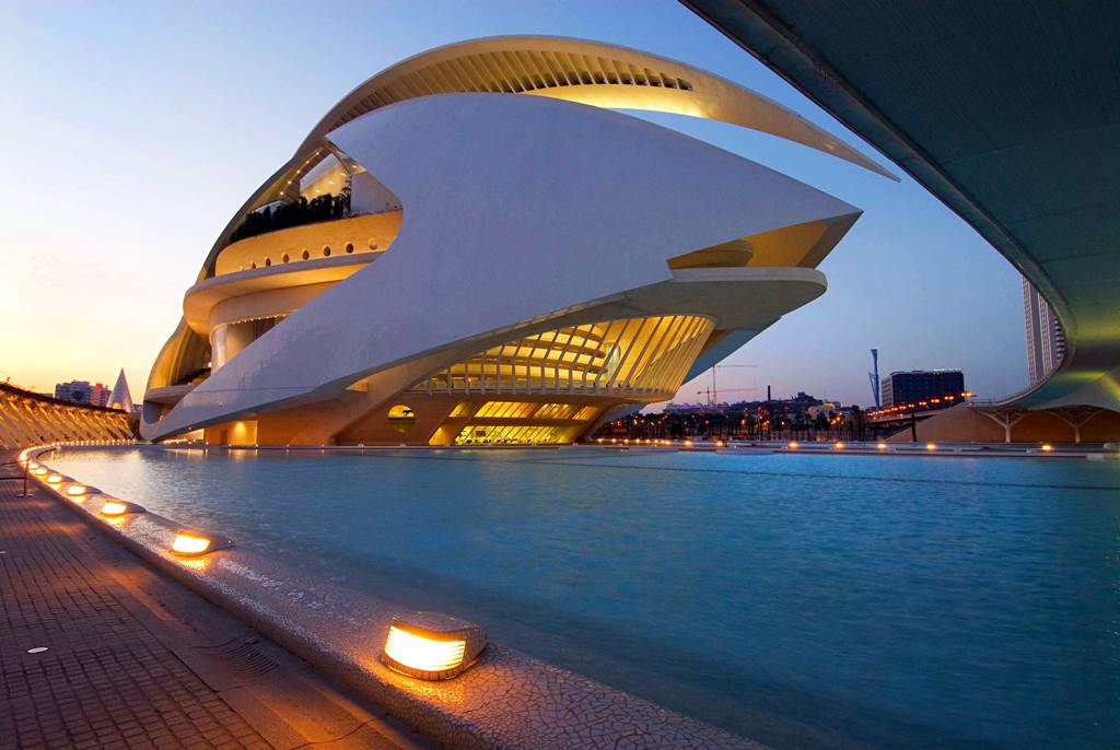 Opera House Spain Images Gallery