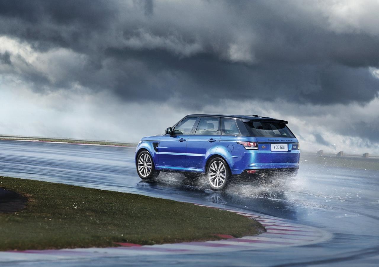 Land Rover Range Rover Sport SVR Car Wallpapers 2015 ...
