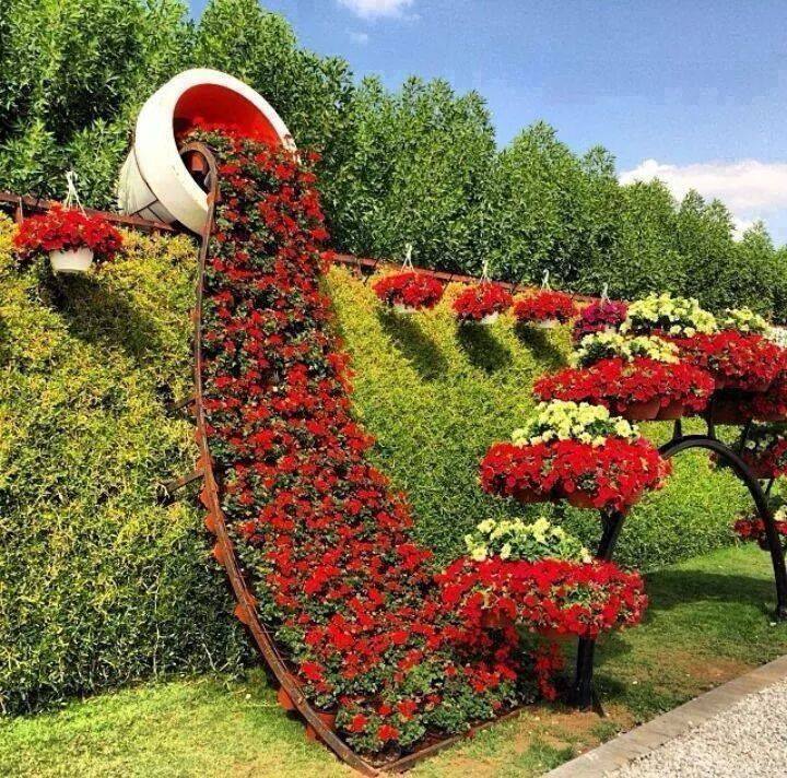 Very Creative Flowers Sculptures Art - XciteFun.net