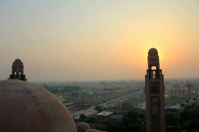 Grand Jamia Mosque - Bahria Town, Lahore, Pakistan ! Largest Mosque in ...