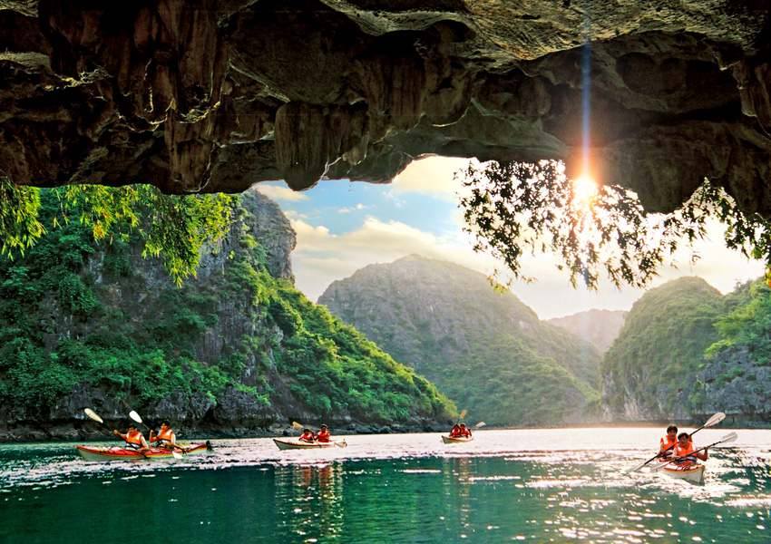 Explore The Beauty of Vietnam by Pictorial Tour - XciteFun.net