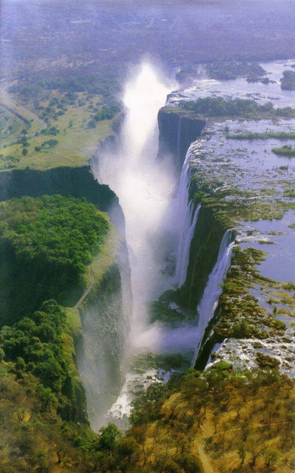 Aerial Tour of Victoria Falls Zambia and Zimbabwe - XciteFun.net