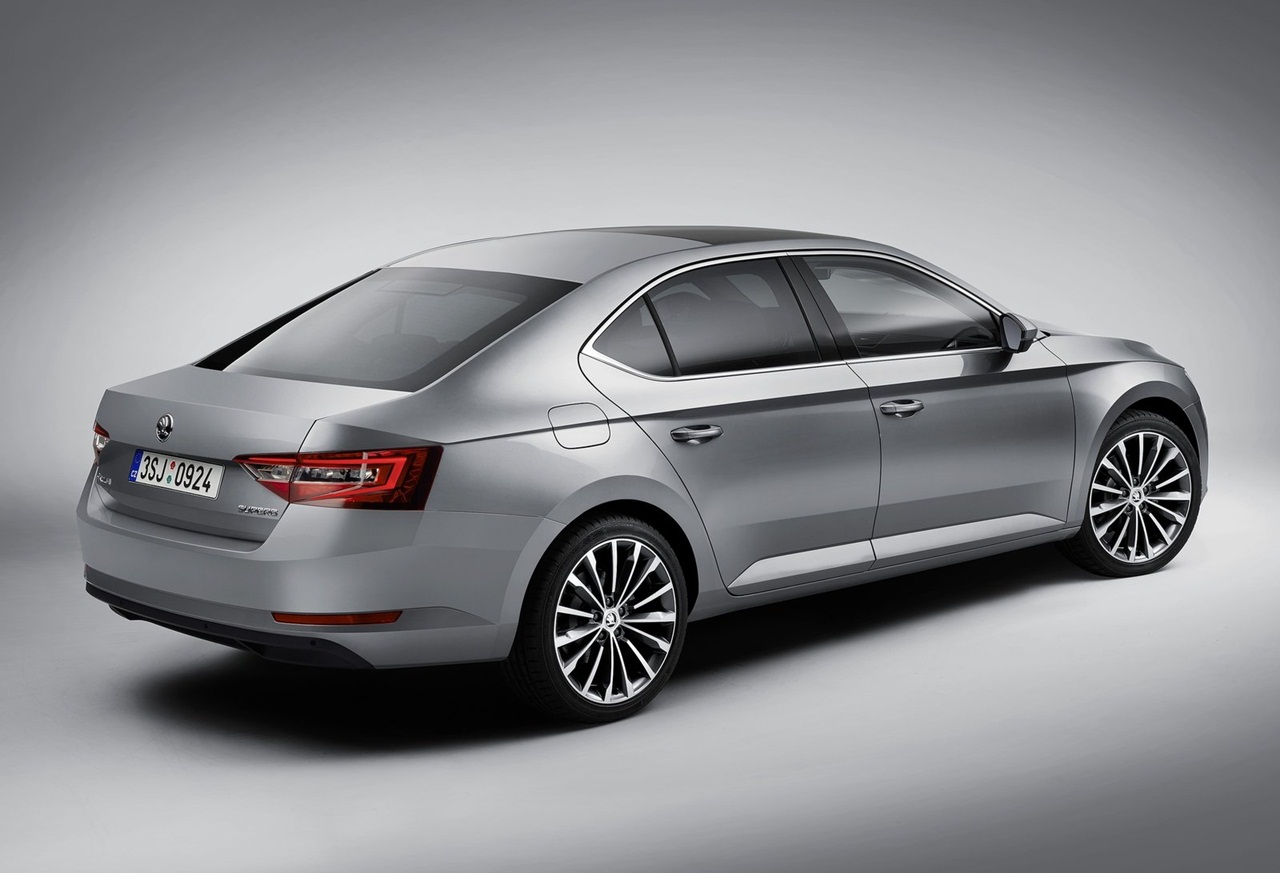 Skoda Superb Concept 2016